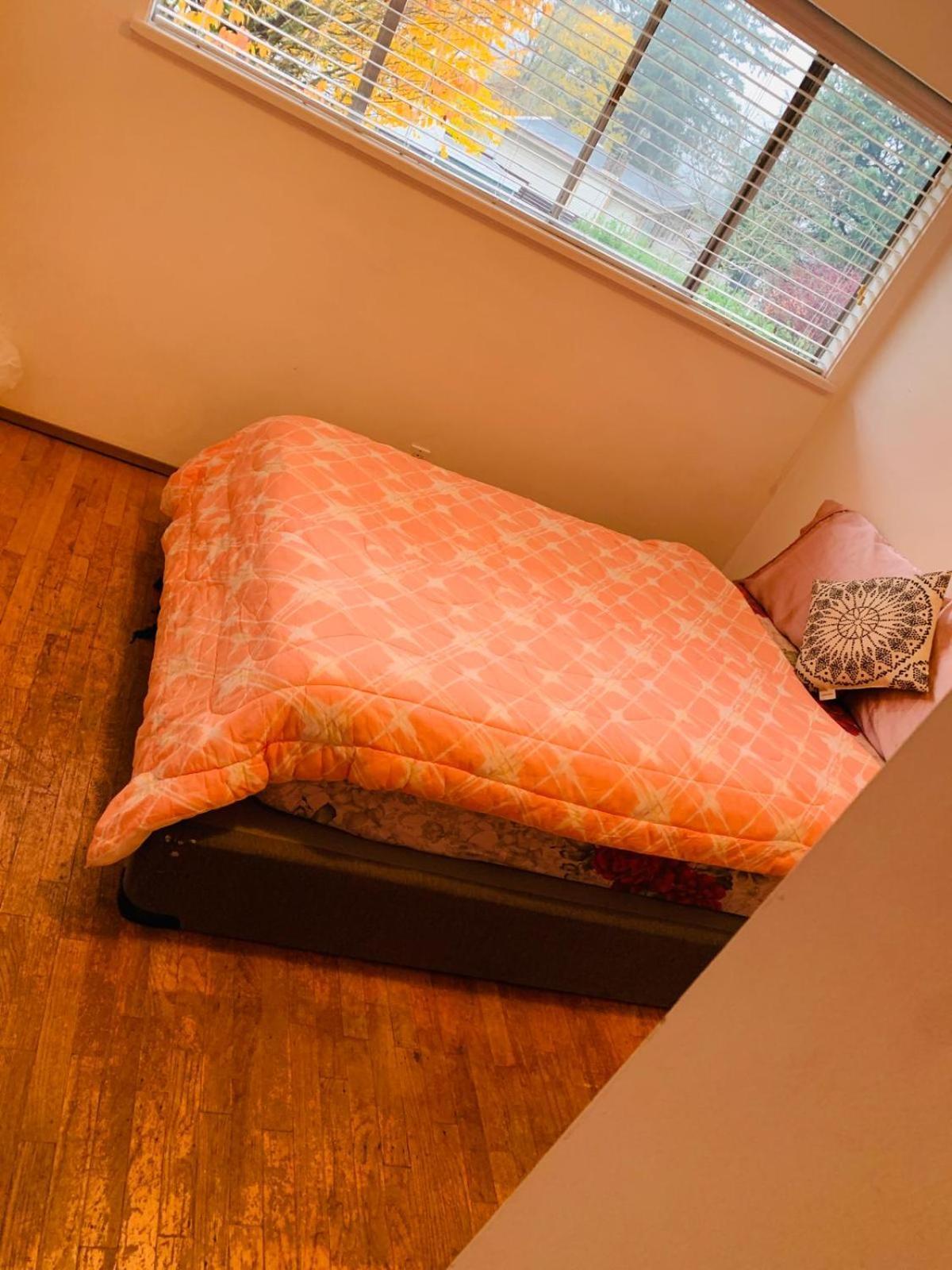 Cosy Romantic Stay In Surrey- Walking Distance From Guildford Town Centre Экстерьер фото