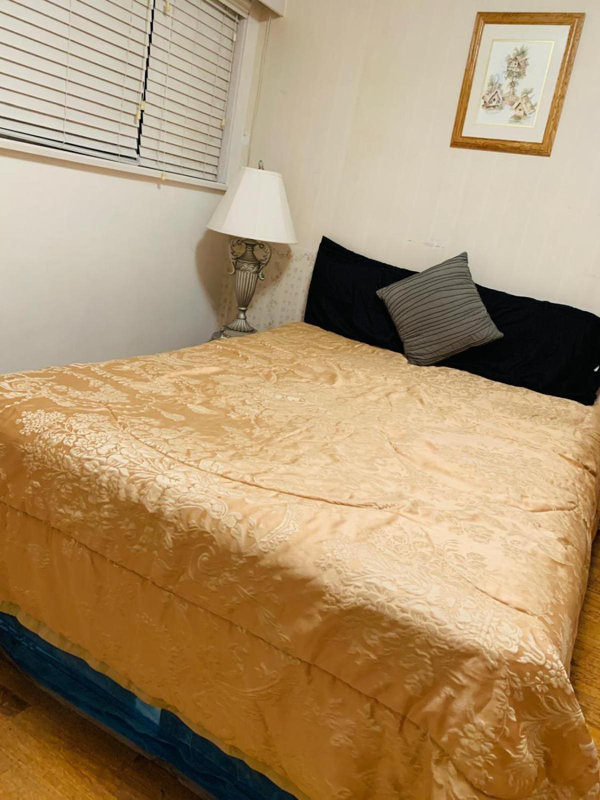 Cosy Romantic Stay In Surrey- Walking Distance From Guildford Town Centre Экстерьер фото